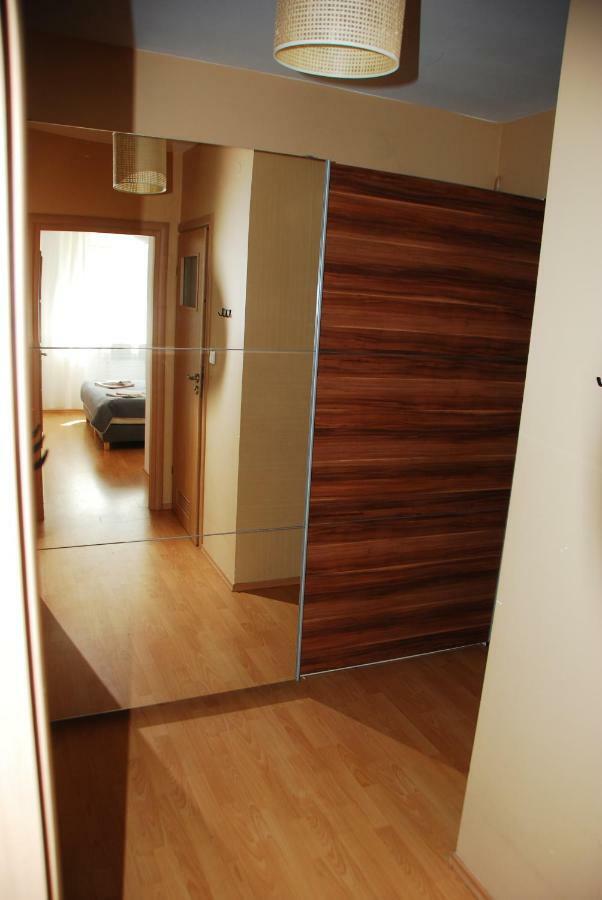 Kasztanowa Apartament วอร์ซอ ภายนอก รูปภาพ